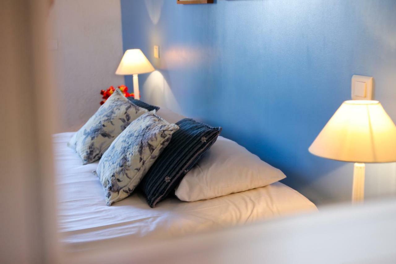 L'Estirado Des Adrets Hotel เลส์อัดเดรต์เดอเลสเตอเรล ภายนอก รูปภาพ